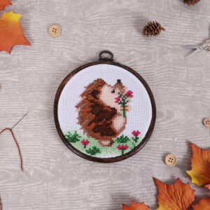 Counted Cross Stitch Kit: Mini: Hedgehog - Image 5