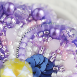 Tela Artis Brooch Making Kit - Viola Rococo - Image 3