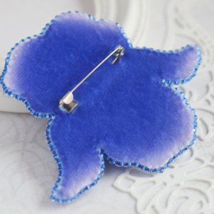 Tela Artis Brooch Making Kit - Sapphire Iris - Image 4