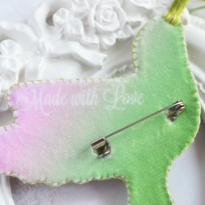 Tela Artis Brooch Making Kit - Humming Bird Olivia - Image 5