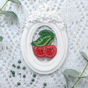 Tela Artis Brooch Making Kit - Cherry - Image 2