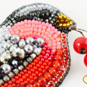 Tela Artis Brooch Making Kit - Bullfinch - Image 2